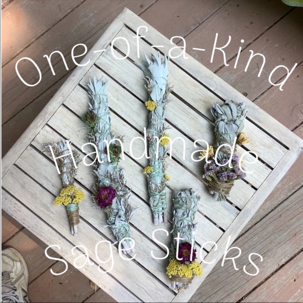 White Sage Mini 1 stick Organic Smudge Stick - Picture 7 of 9